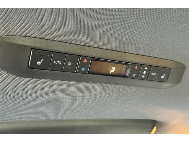 SEMINUEVOS TOYOTA Sienna at ELK GROVE in Elk Grove Buick GMC