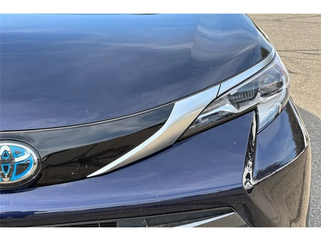 SEMINUEVOS TOYOTA Sienna at ELK GROVE in Elk Grove Buick GMC