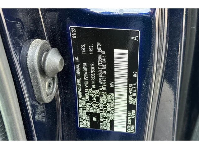 SEMINUEVOS TOYOTA Sienna at ELK GROVE in Elk Grove Buick GMC