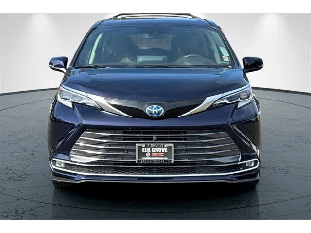 SEMINUEVOS TOYOTA Sienna at ELK GROVE in Elk Grove Buick GMC