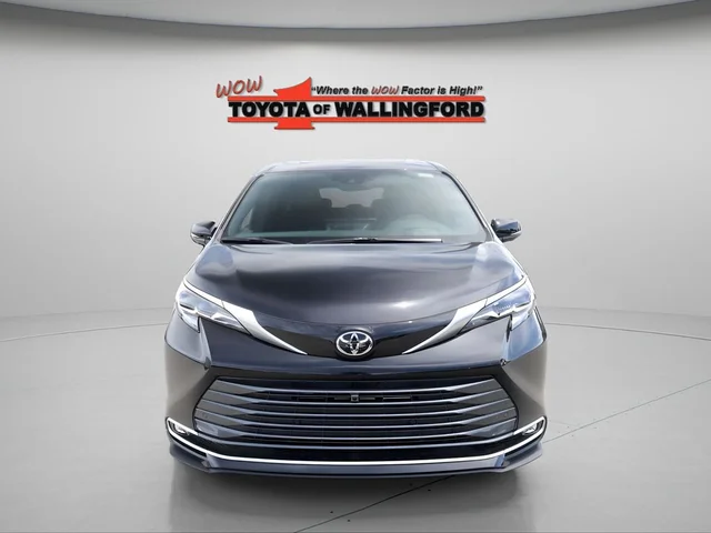 Nuevos TOYOTA SIENNA à Estados chez autogozo