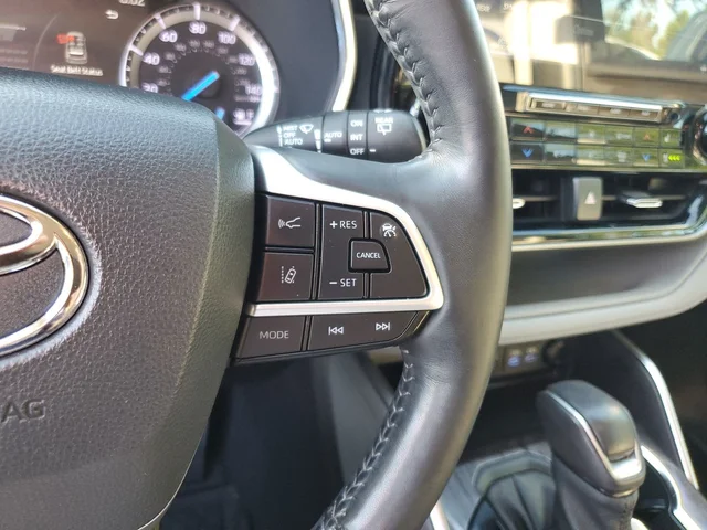 SEMINUEVOS TOYOTA Highlander Hybrid a Estados en autogozo