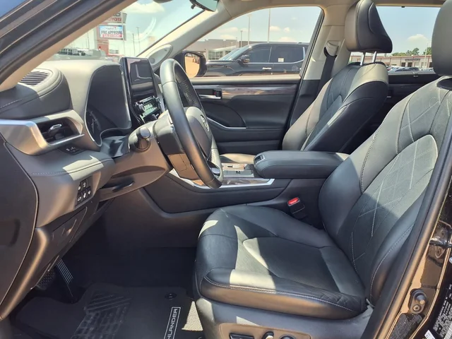SEMINUEVOS TOYOTA Highlander a Estados en autogozo