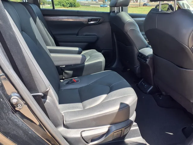 SEMINUEVOS TOYOTA Highlander a Estados en autogozo