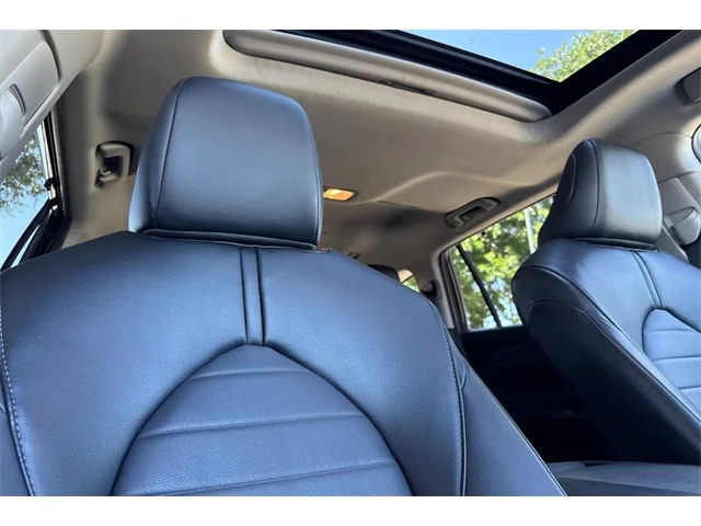 SEMINUEVOS TOYOTA Highlander at ELK GROVE in Elk Grove Buick GMC