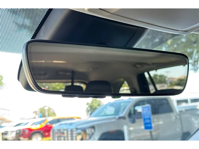 SEMINUEVOS TOYOTA Highlander at ELK GROVE in Elk Grove Buick GMC