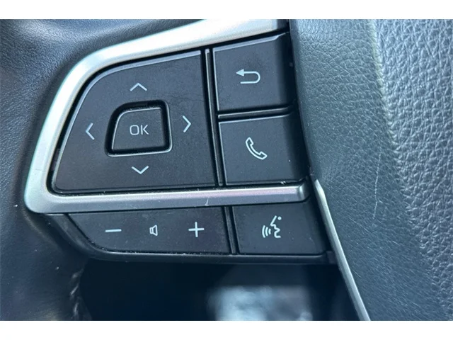 SEMINUEVOS TOYOTA Highlander at ELK GROVE in Elk Grove Buick GMC