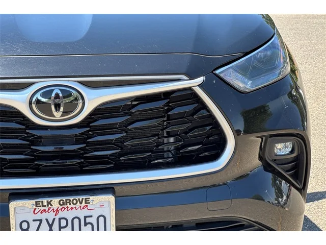 SEMINUEVOS TOYOTA Highlander at ELK GROVE in Elk Grove Buick GMC