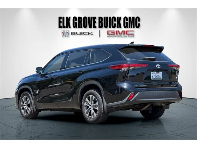SEMINUEVOS TOYOTA Highlander at ELK GROVE in Elk Grove Buick GMC
