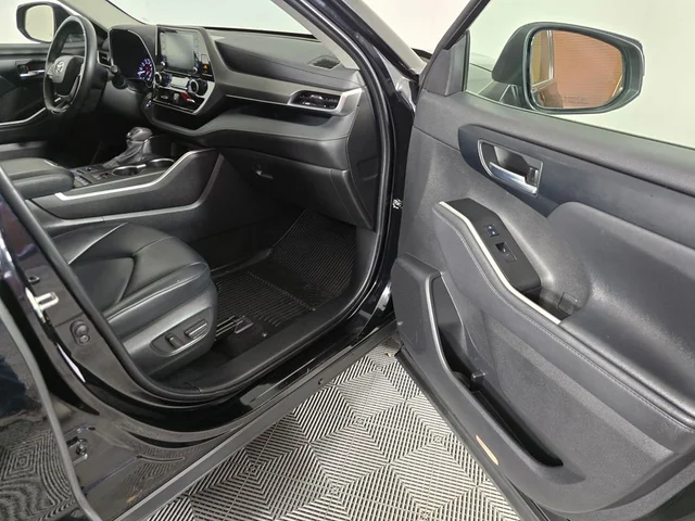 SEMINUEVOS TOYOTA Highlander a Estados en autogozo