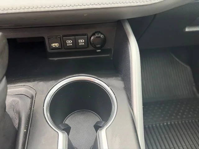 SEMINUEVOS TOYOTA Highlander a Estados en autogozo