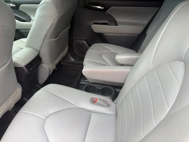 SEMINUEVOS TOYOTA Highlander a Estados en autogozo