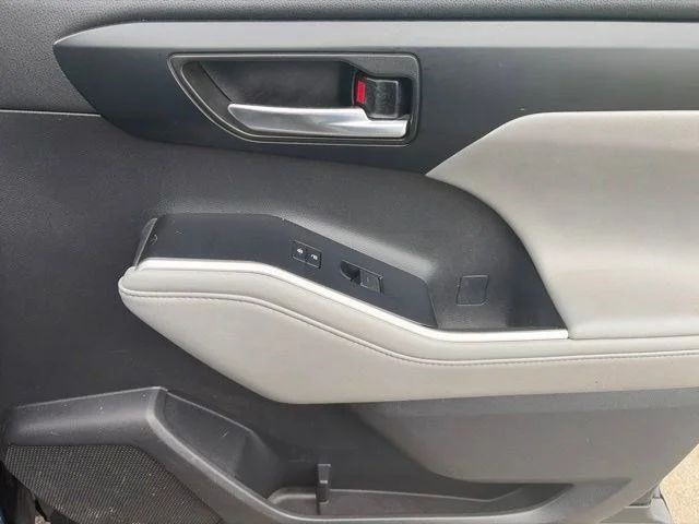SEMINUEVOS TOYOTA Highlander a Estados en autogozo