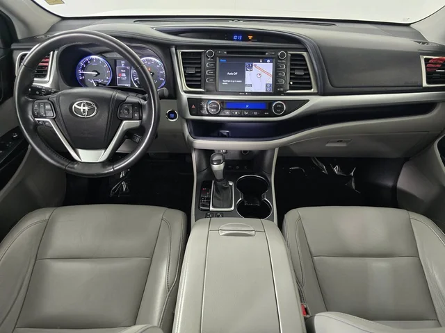 SEMINUEVOS TOYOTA Highlander a Estados en autogozo