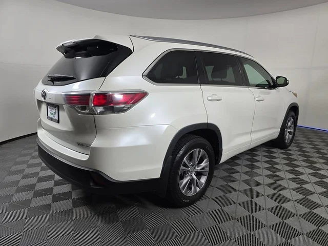 SEMINUEVOS TOYOTA Highlander a Estados en autogozo