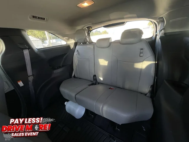 SEMINUEVOS TOYOTA Sienna a Estados en autogozo