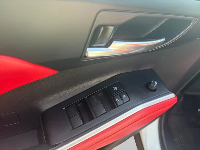 SEMINUEVOS TOYOTA Highlander a Estados en autogozo
