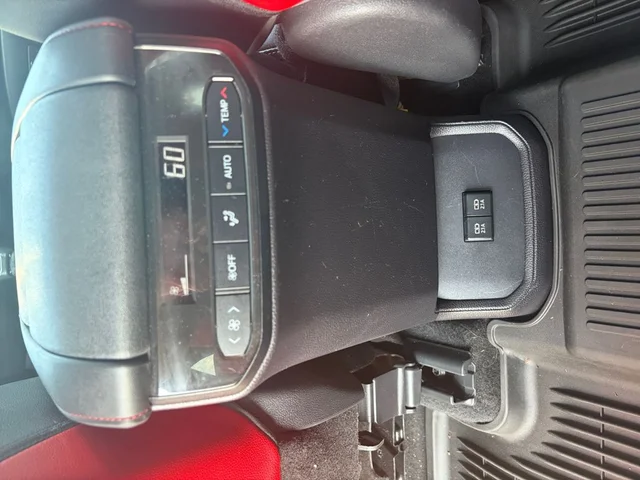 SEMINUEVOS TOYOTA Highlander a Estados en autogozo
