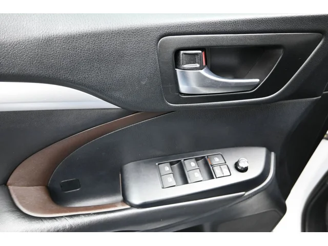 SEMINUEVOS TOYOTA Highlander a Estados en autogozo