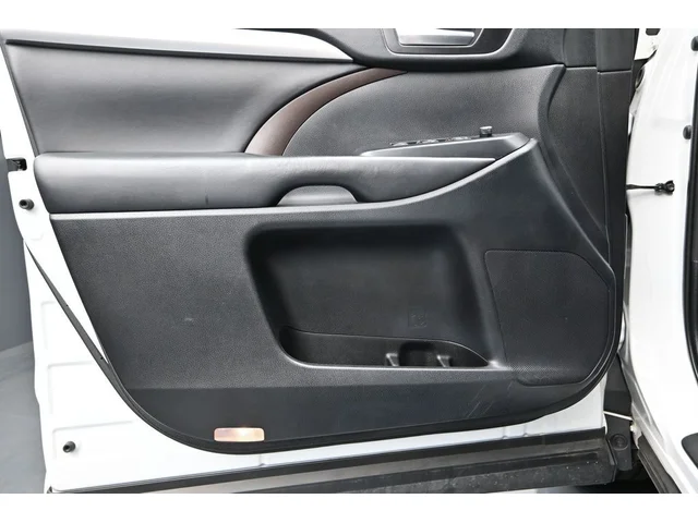 SEMINUEVOS TOYOTA Highlander a Estados en autogozo