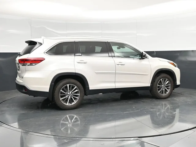 SEMINUEVOS TOYOTA Highlander a Estados en autogozo