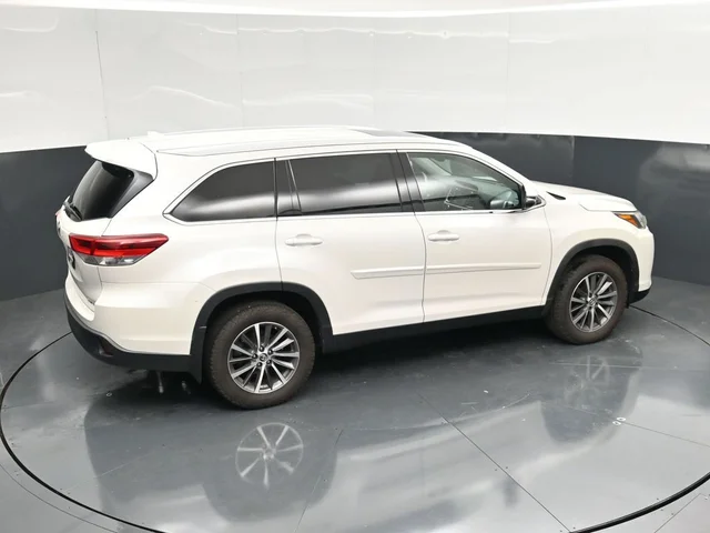 SEMINUEVOS TOYOTA Highlander a Estados en autogozo