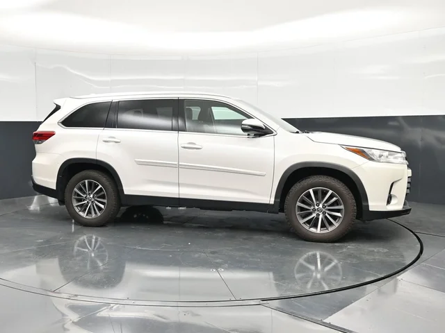 SEMINUEVOS TOYOTA Highlander a Estados en autogozo