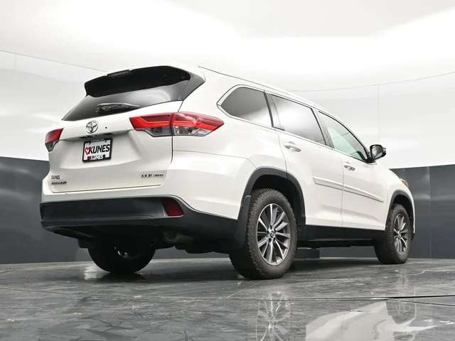 SEMINUEVOS TOYOTA Highlander a Estados en autogozo