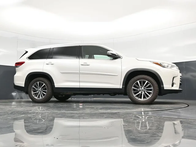 SEMINUEVOS TOYOTA Highlander a Estados en autogozo