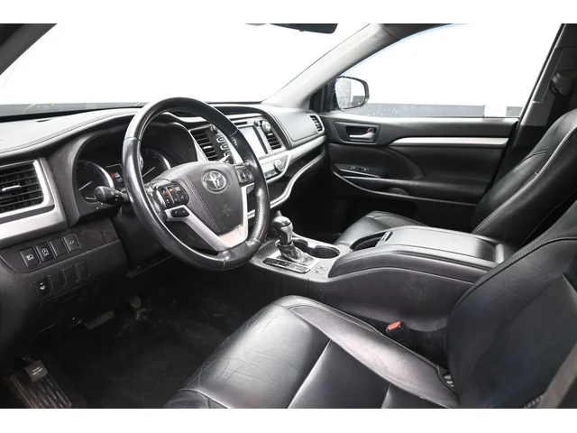 SEMINUEVOS TOYOTA Highlander a Estados en autogozo