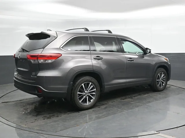 SEMINUEVOS TOYOTA Highlander a Estados en autogozo