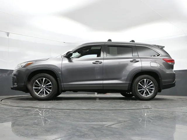 SEMINUEVOS TOYOTA Highlander a Estados en autogozo