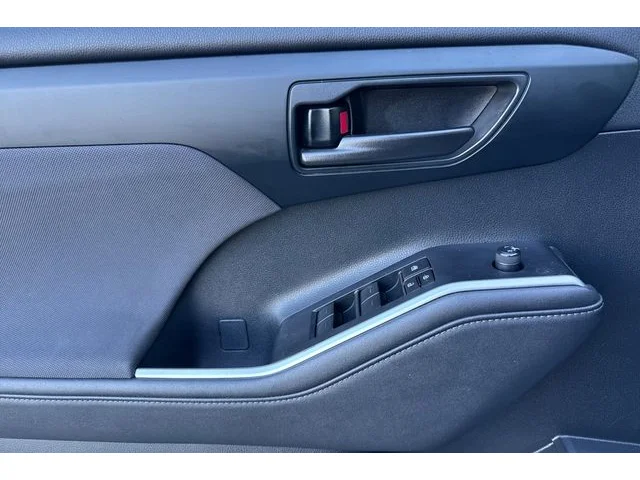 SEMINUEVOS TOYOTA Highlander at ELK GROVE in Elk Grove Buick GMC