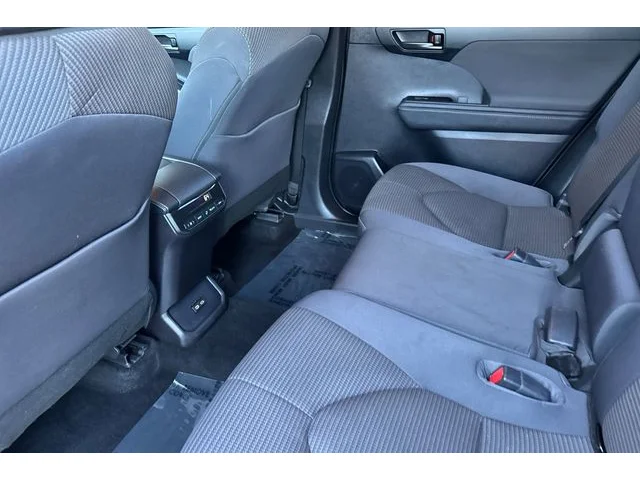 SEMINUEVOS TOYOTA Highlander at ELK GROVE in Elk Grove Buick GMC