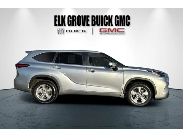 SEMINUEVOS TOYOTA Highlander at ELK GROVE in Elk Grove Buick GMC