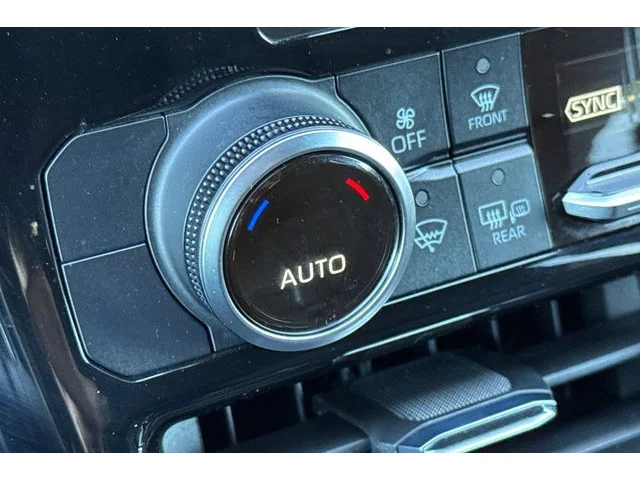 SEMINUEVOS TOYOTA Highlander at ELK GROVE in Elk Grove Buick GMC