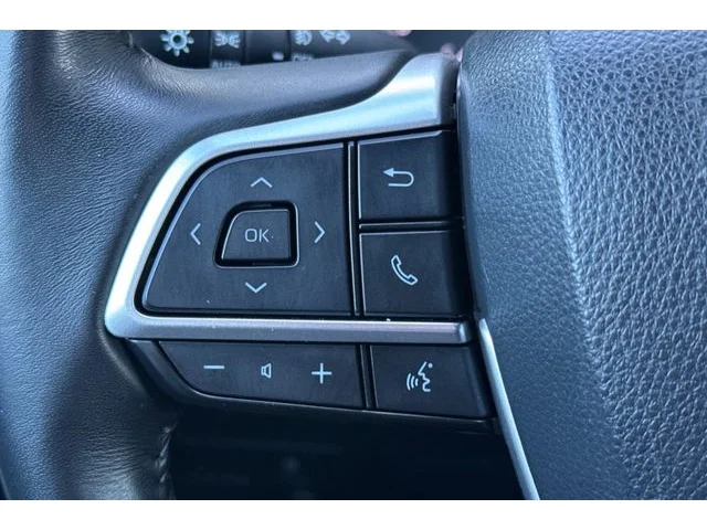 SEMINUEVOS TOYOTA Highlander at ELK GROVE in Elk Grove Buick GMC