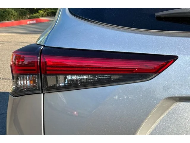 SEMINUEVOS TOYOTA Highlander at ELK GROVE in Elk Grove Buick GMC