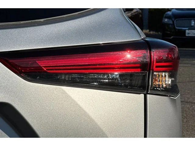 SEMINUEVOS TOYOTA Highlander at ELK GROVE in Elk Grove Buick GMC