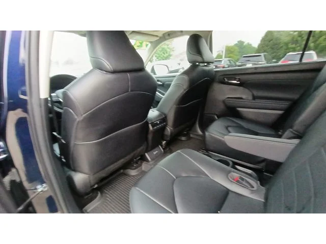 SEMINUEVOS TOYOTA Highlander a Estados en autogozo