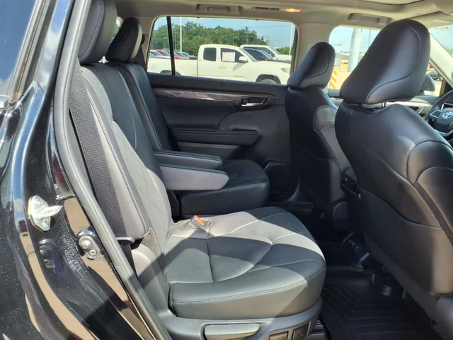 SEMINUEVOS TOYOTA Highlander a Estados en autogozo