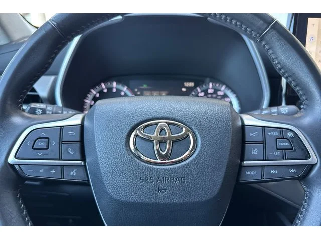 SEMINUEVOS TOYOTA Highlander at ELK GROVE in Elk Grove Buick GMC