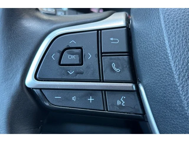 SEMINUEVOS TOYOTA Highlander at ELK GROVE in Elk Grove Buick GMC