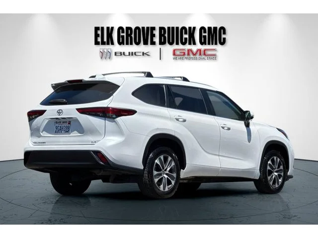 SEMINUEVOS TOYOTA Highlander at ELK GROVE in Elk Grove Buick GMC