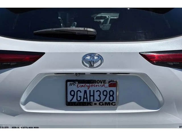 SEMINUEVOS TOYOTA Highlander at ELK GROVE in Elk Grove Buick GMC