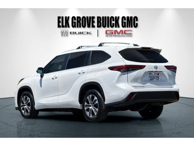 SEMINUEVOS TOYOTA Highlander at ELK GROVE in Elk Grove Buick GMC