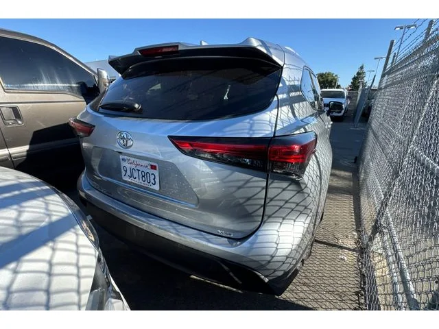 SEMINUEVOS TOYOTA Highlander a Estados en autogozo