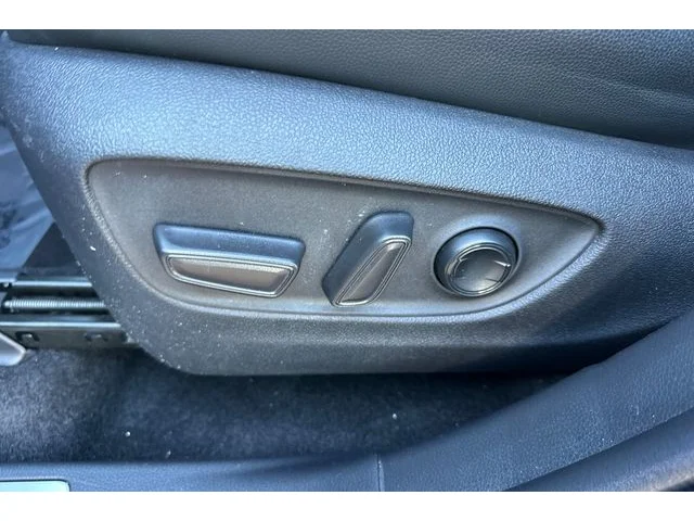 SEMINUEVOS TOYOTA Highlander at ELK GROVE in Elk Grove Buick GMC