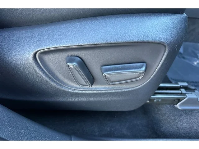 SEMINUEVOS TOYOTA Highlander at ELK GROVE in Elk Grove Buick GMC