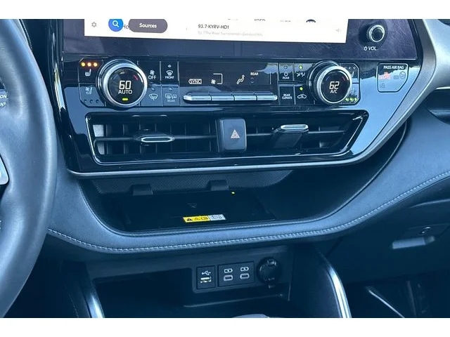 SEMINUEVOS TOYOTA Highlander at ELK GROVE in Elk Grove Buick GMC